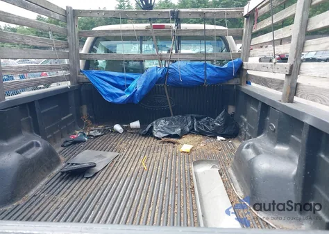 1999 Ford F-250 Lariat/Xl/Xlt z USA, uszkodzony, nr VIN 1FTNF21L9XEB34303